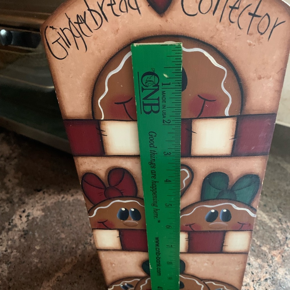 Gingerbread Paper Towel Holder - Picture 2 of 6